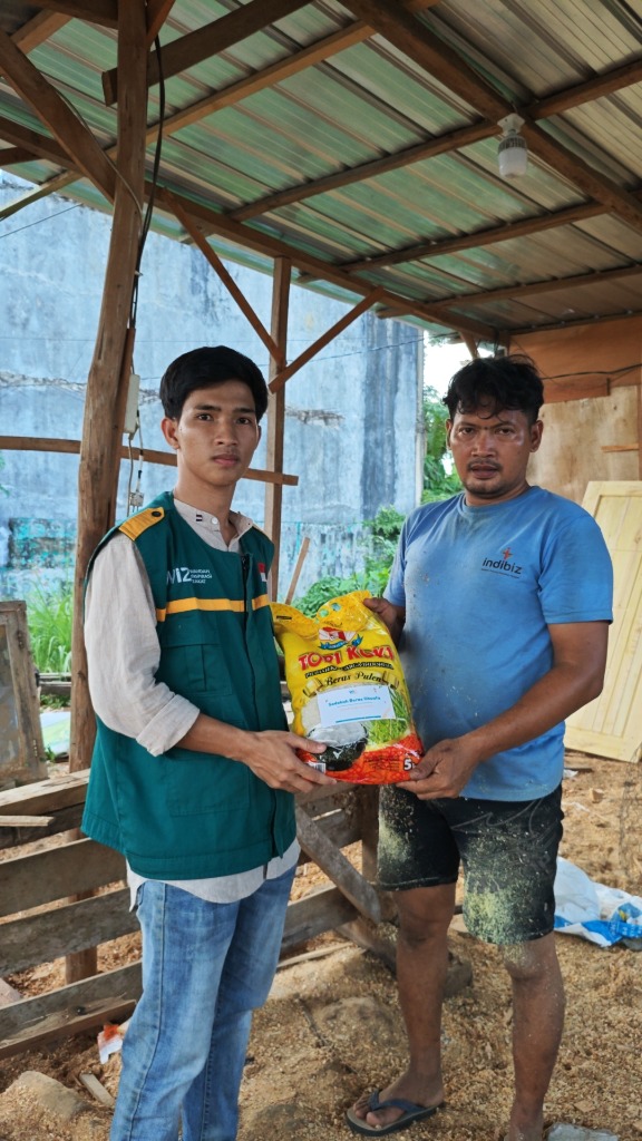 Sedekah Beras Dhuafa